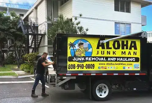Aloha Junk Man truck completing an apartment cleanout in Oahu