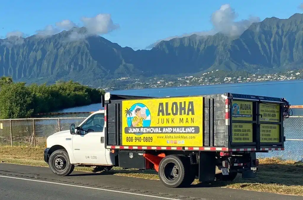 Furniture Removal Services in Honolulu Hawaii by Aloha Junk Man